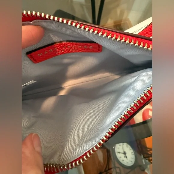 Marc Jacobs Wristlet new - Picture 6 of 9